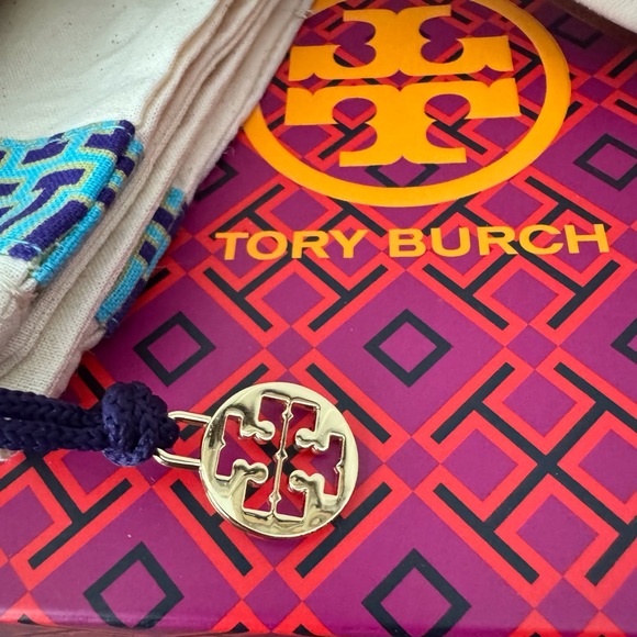 TORY BURCH “KIRA” CREAM COLOR LOAFER NEW in BOX & TB SHOE BAG - Picture 6 of 16